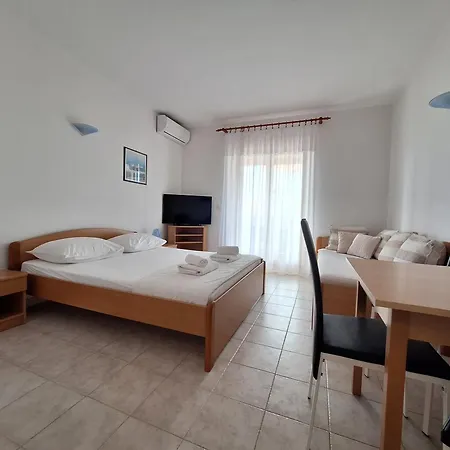 Saric Apartment